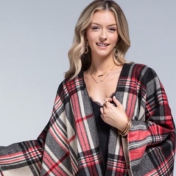 BOHO AUTUMN PLAID COZY RUANA IN RED - Picture 1 of 7